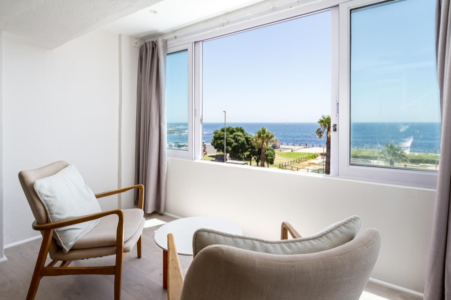 To Let 2 Bedroom Property for Rent in Mouille Point Western Cape